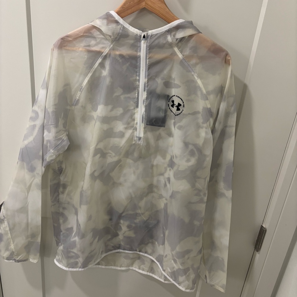 NWT Under Armour Storm Up the space Jacket L $100 White Camo